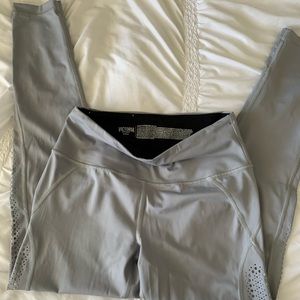 Victoria’s Secret sports leggings